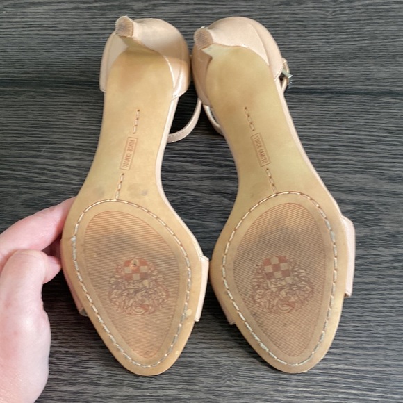 Vince Camuto ankle strap high heeled sandals. Tan. Size 7. Leather upper. - Picture 10 of 15